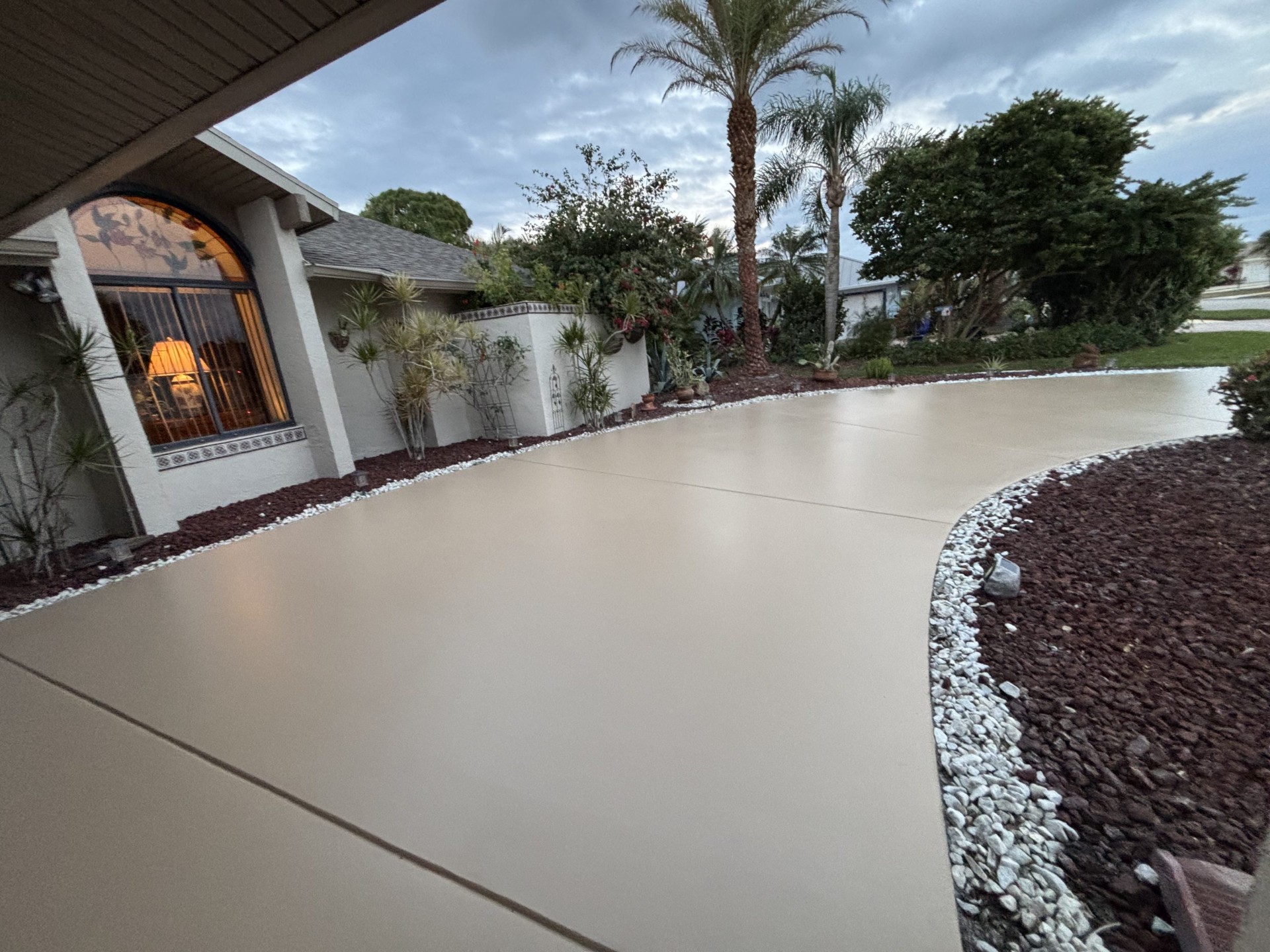 Driveway & Paver Sealing